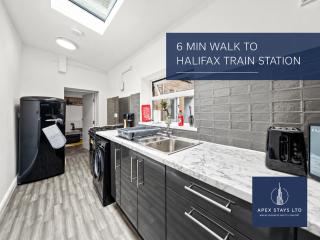 Apex Stays Central Halifax King Bed Apartment With Close Parking - 8