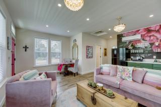 Boutique Retreat Minutes From Round Top! - 4