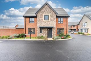 Stoke Gifford House Ideal for Contractors & - 9