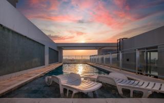 Remote Work Retreat Balcony BBQ Pool & Gym - 6