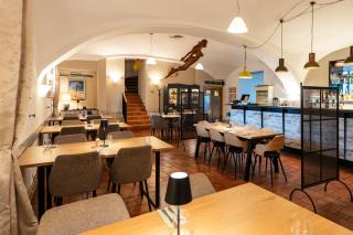 Hotel Chvalská Tvrz - 9