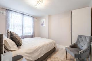 Spacious 1 Bed Apartment in Whitehall Bristol - 9