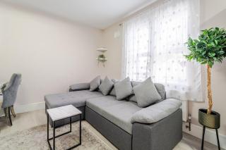 Spacious 1 Bed Apartment in Whitehall Bristol - 7