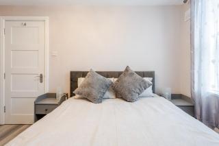 Spacious 1 Bed Apartment in Whitehall Bristol - 2