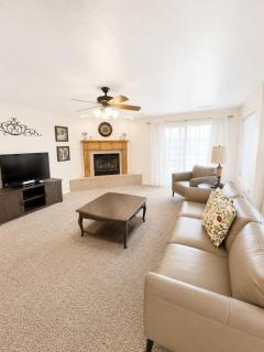 Waterpark Resort - 3 Beds 2 Bath - 3
