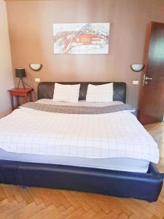 3BDR Near Old Town -Chill & Relax - Cozy & Roomy - 3