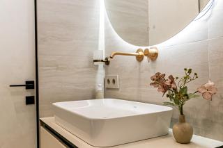 Loid 1103 Residence - 8