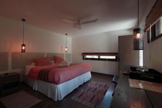 UMA Hotel - 8