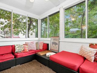 Spacious 4-BR Near Rock Creek Park - Sleeps 8 - 2