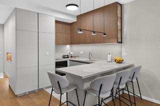Grand River Lux Apartment - 6