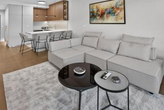 Grand River Lux Apartment - 4