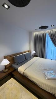 Modern Apartment, The Diamond In The City - 0