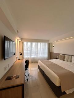 Flat Particular no Tryp - Piscina Aquecida - Estacionamento - Frente ao Shopping - TV - WIFI - Ar Cond - Serviço de Quarto - 9