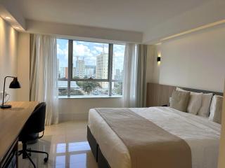 Flat Particular no Tryp - Piscina Aquecida - Estacionamento - Frente ao Shopping - TV - WIFI - Ar Cond - Serviço de Quarto - 6