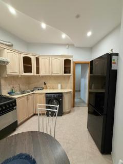 Cascade Apartment - Middle of CITY CENTER - Cozy and Spacious 2Bedroom Apartment - 4