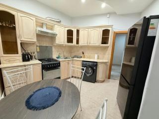 Cascade Apartment - Middle of CITY CENTER - Cozy and Spacious 2Bedroom Apartment - 2