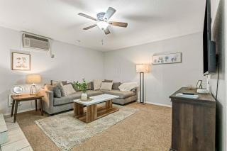Caldwell Charming 1BedBath Home next Golf Course - 4