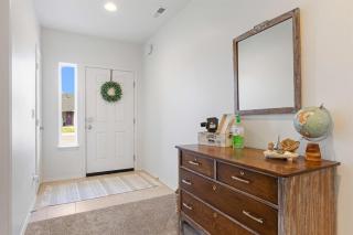 The Explorer! Extra Game Room, Fire pit Sleeps 10! - 3