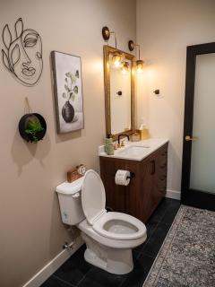 Downtown Boise Sunset Ave Romantic Private Suite - 3