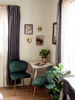 Downtown Boise Sunset Ave Romantic Private Suite - 2