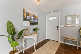 Sunset Ave Lux! 4BR Large Home in Downtown Boise - 4
