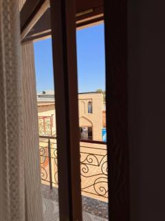 LOLA Boutique Hotel - 4