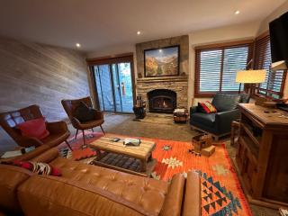 Mammoth Creek Unit 39 - 9