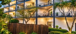 The 260 Collection Luxury City Apartment - 9