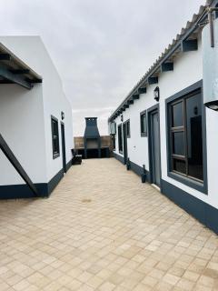 Safari Njema Guest House - 0