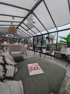 Mera Luxe Wellness B&B, Ibiza-Bohemian Style Suites, Adults Only, optioneel prive Outdoor Wellness, Massage, Vuurkorf, gratis fles Wijn of Bubbels - 2