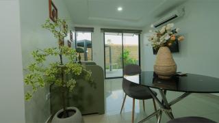 Moderno, Amplio, Patio - 3