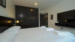 Moderno, Amplio, Patio - 2