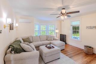 Modernized Historic Mountain Getaway - 2