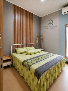 Dirgantara Family House - 2