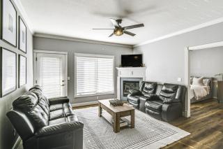 Pet-Friendly Waukee Condo: 14 Mi to Des Moines! - 6