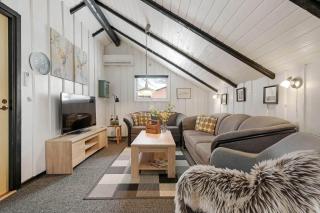 C11181-Hemmet-Tues-Drowt-13 - 2