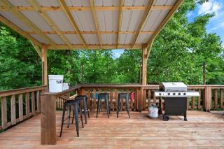Serene Dome w Hot Tub in Broken Bow Sereni-Dome - 2