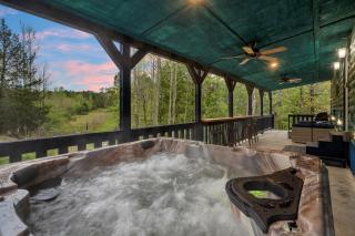 Cabin for 8 w Hot Tub in Broken Bow Starview - 4