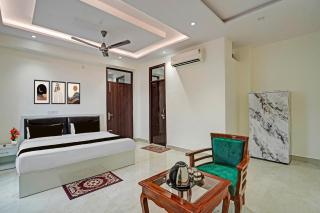 Townhouse Hotel SRV inn - 1