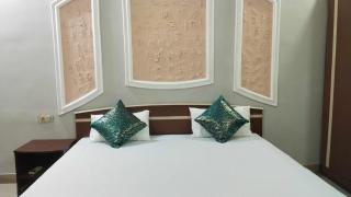 SPOT ON Hotel Mandakini Palace - 4