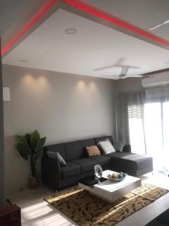 Aneesa Signature One Bed - 0