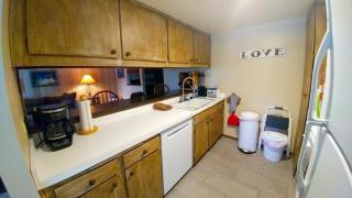 141 Premium Condo - 8