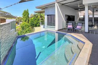 Sunsets & City Skyline Views with Pool - 8