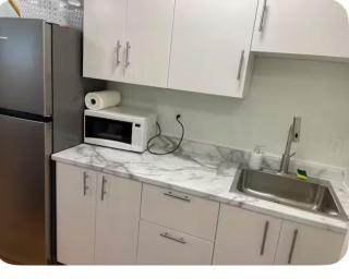 Cozy basement apartment with private patio - 1