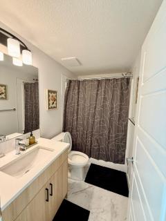 New Entire 1-Bedroom Suite Near YEG Airport - 3