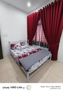Padang Serai Eshal Homestay - 1