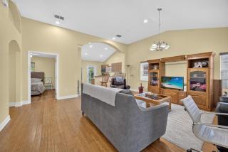Charming house in SODO with a large backyard - 7