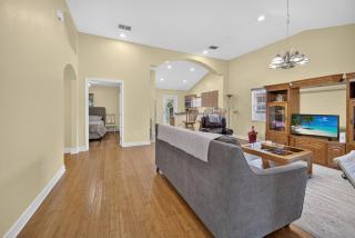 Charming house in SODO with a large backyard - 2