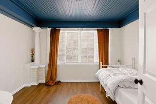 Bright-Spacious Home Near Downtown Indy - 8