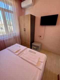 Panda Hotel - 6